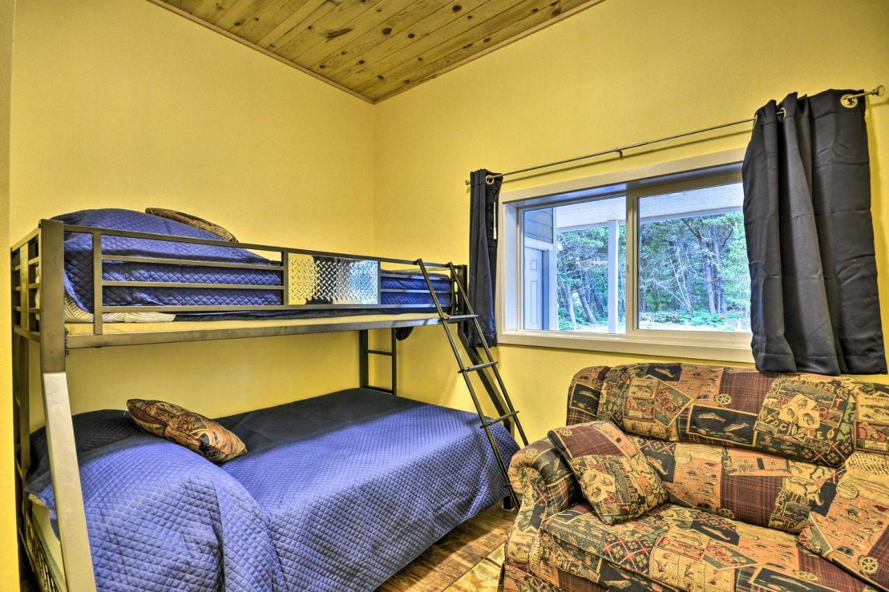 Oceanfront Retreat With Private Long Beach Access! 외부 사진