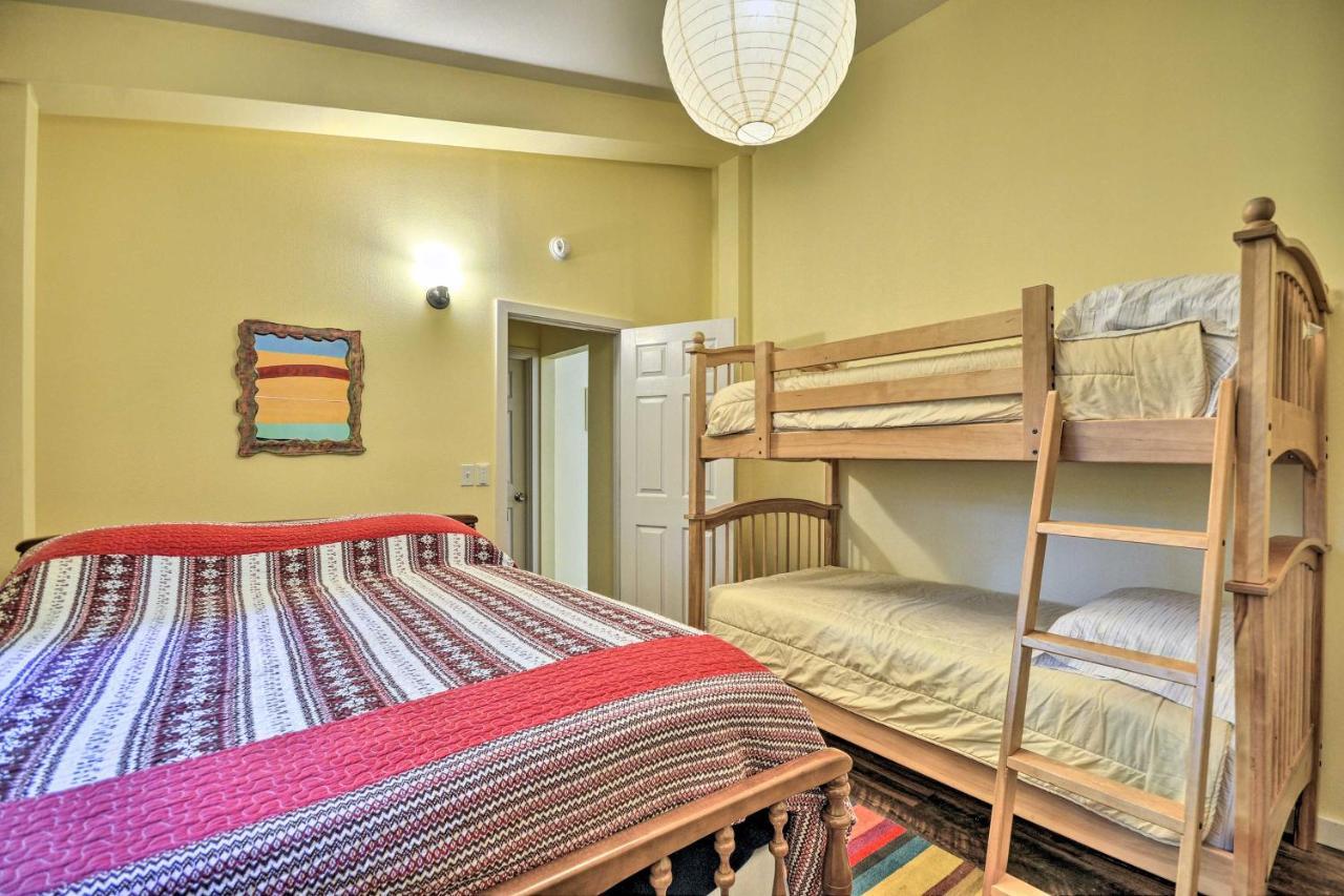 Oceanfront Retreat With Private Long Beach Access! 외부 사진